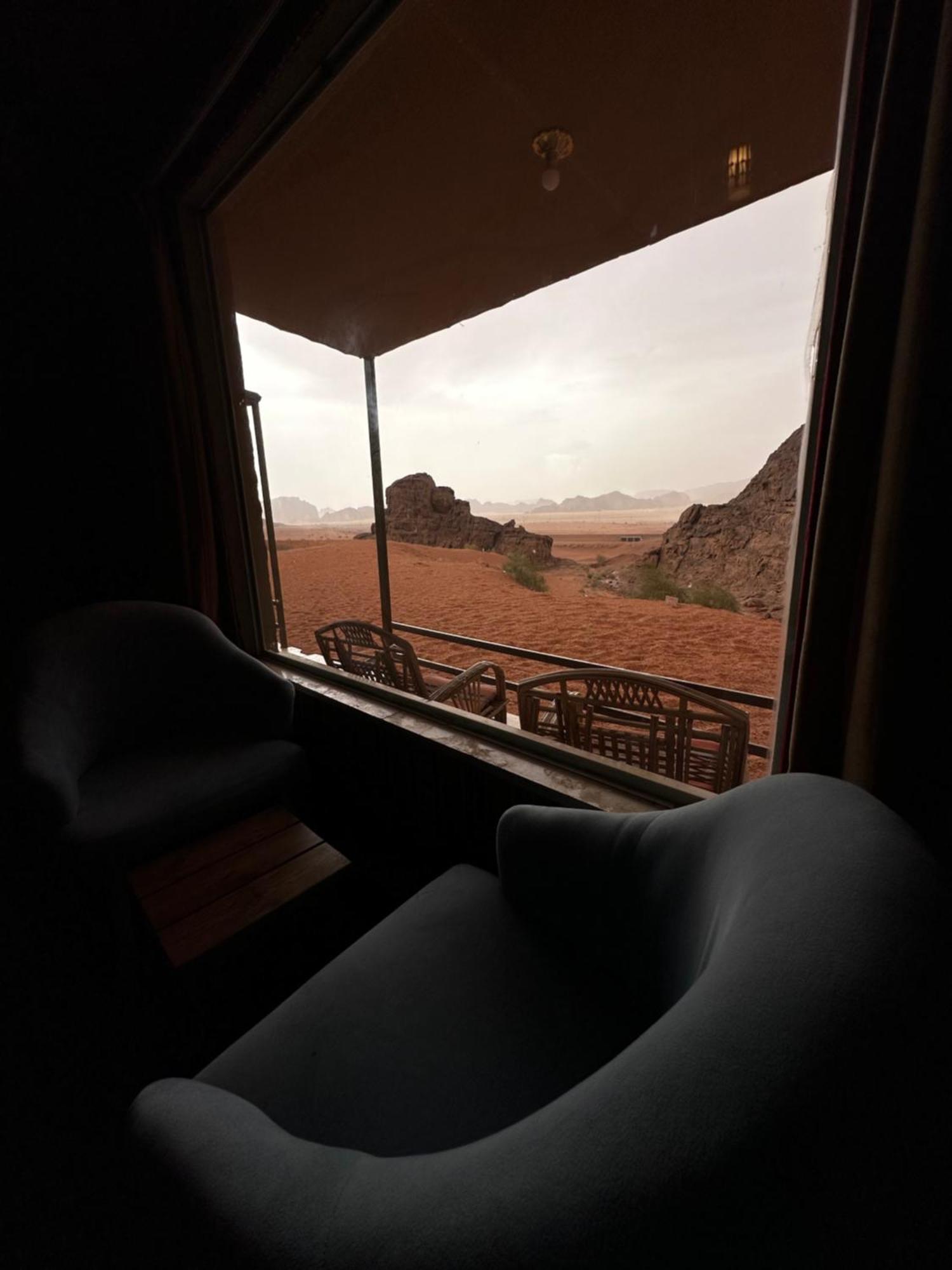 Holiday Inn Luxury Camp Wadi Rum Exterior foto